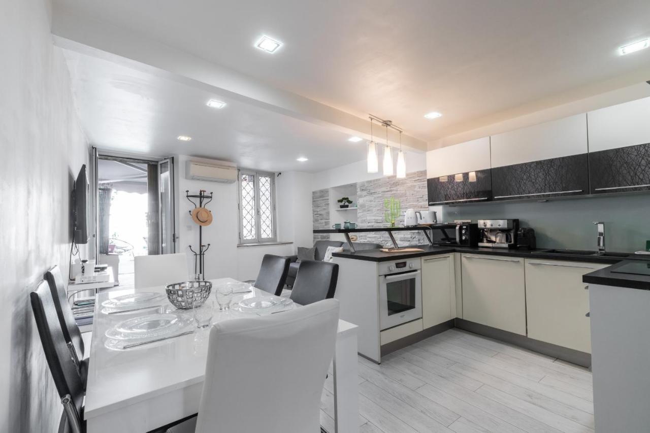 Amazing 3 Bdrs&garden Place Du Pin Parking ! Appartement *