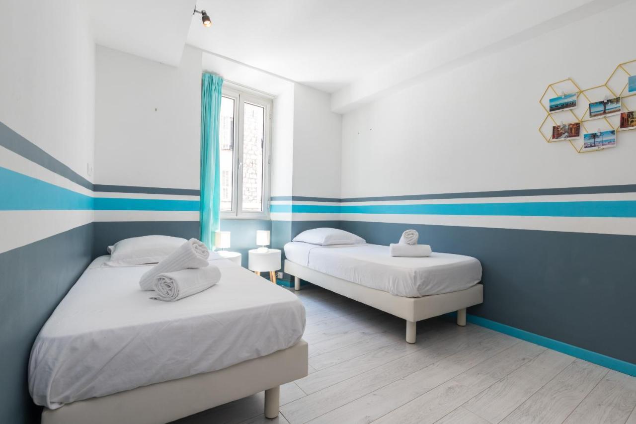 Amazing 3 Bdrs&garden Place Du Pin Parking !