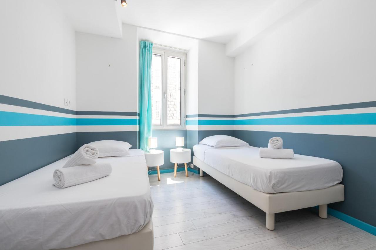 Amazing 3 Bdrs&garden Place Du Pin Parking ! *