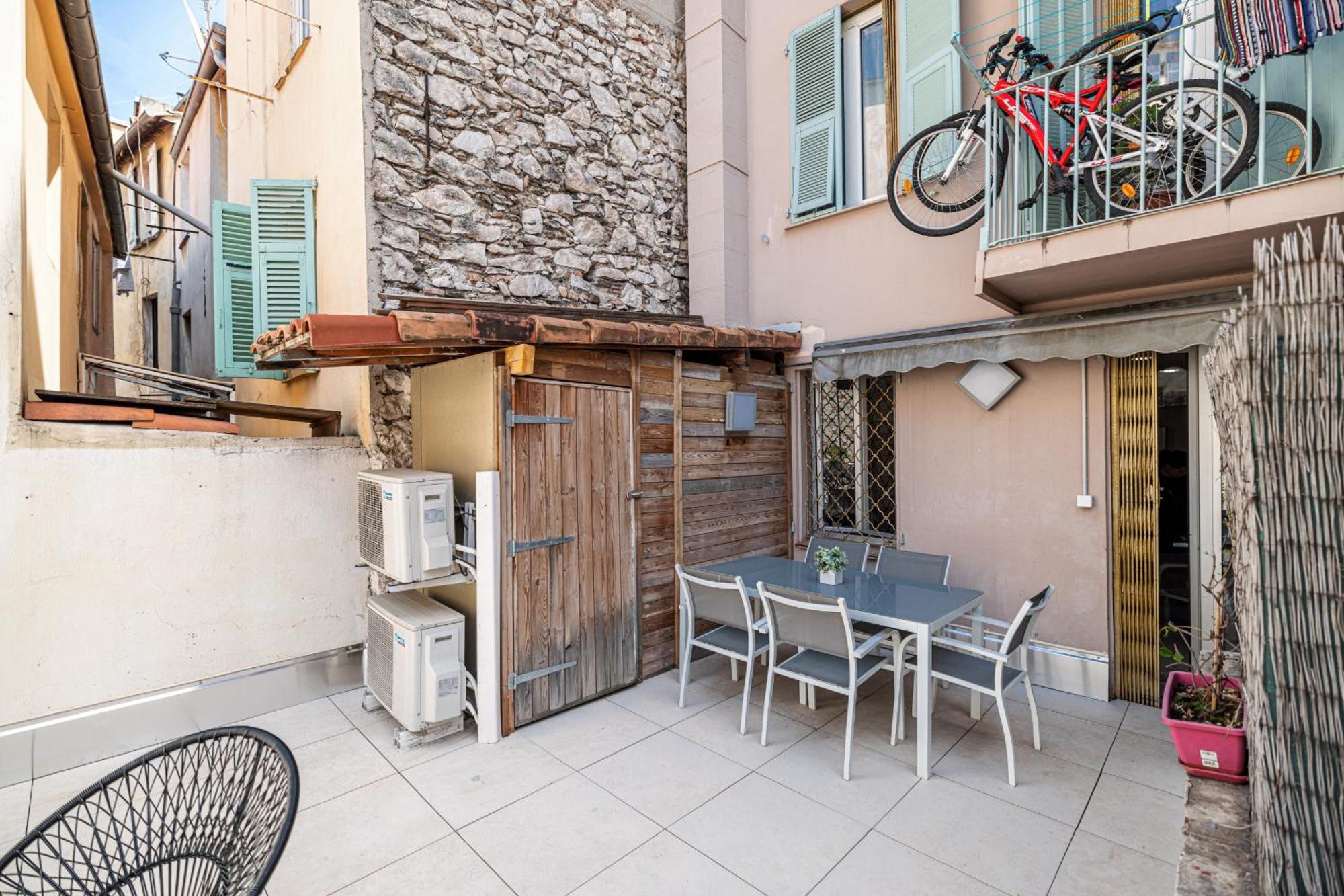 Appartement Amazing 3 Bdrs&garden Place Du Pin Parking !