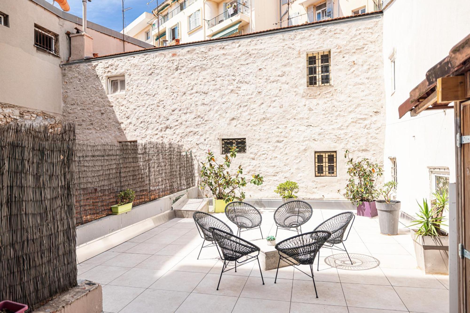 Amazing 3 Bdrs&garden Place Du Pin Parking ! Appartement Nice