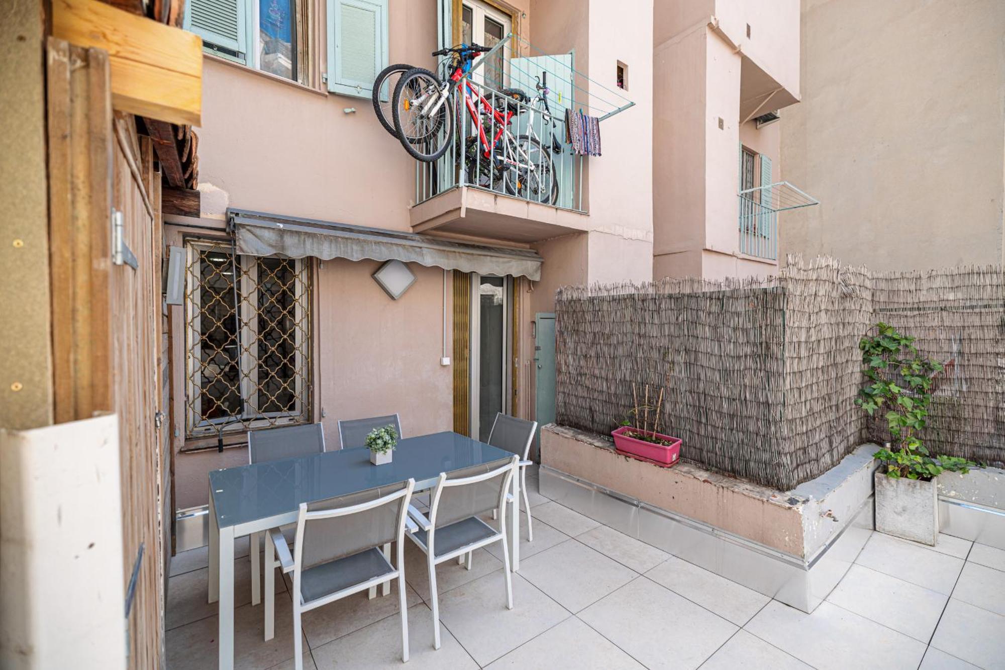 Amazing 3 Bdrs&garden Place Du Pin Parking ! Appartement *